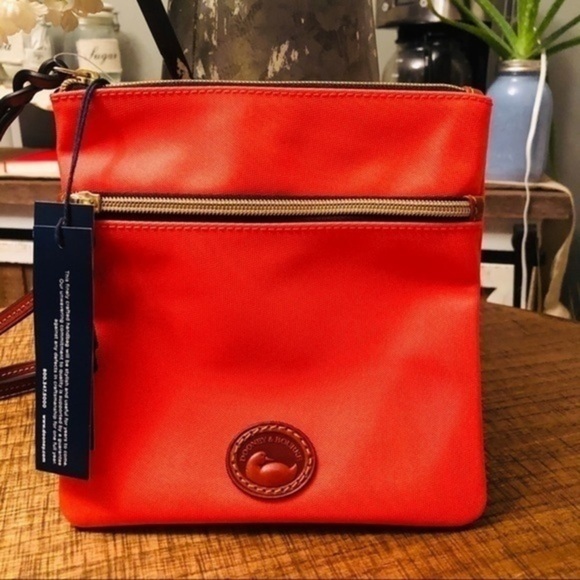 Dooney & Bourke Red Nylon Crossbody Bag Lightweight Adjustable Strap Nwt